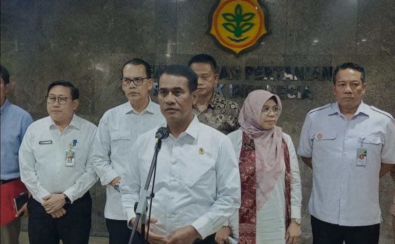 Mentan Bongkar Proyek Fiktif yang Libatkan Oknum Pejabat
