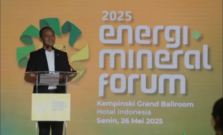 Bahlil Curiga Ada Mafia  Agar Terus Impor BBM  dari Singapura