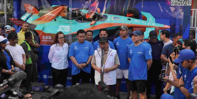 Gubernur Pramono Sebut Jakarta E-Prix 2025 Siap Digelar Kembali