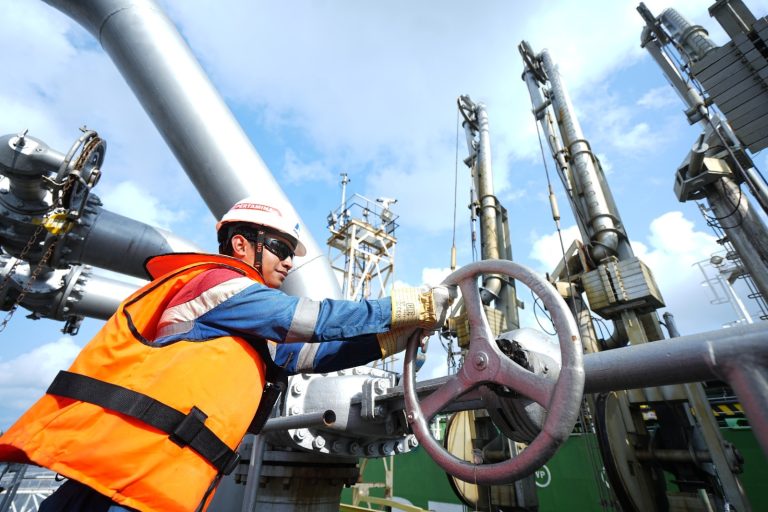 Pertamina Sukses Produksi Bioavtur dari Minyak Jelantah