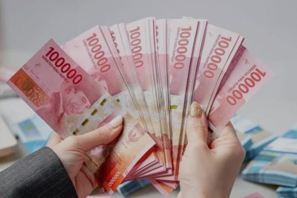 Stimulus Ekonomi Prabowo Tak Tersentuh Kelas Menengah, Jumlahnya Terus Anjlok 17%